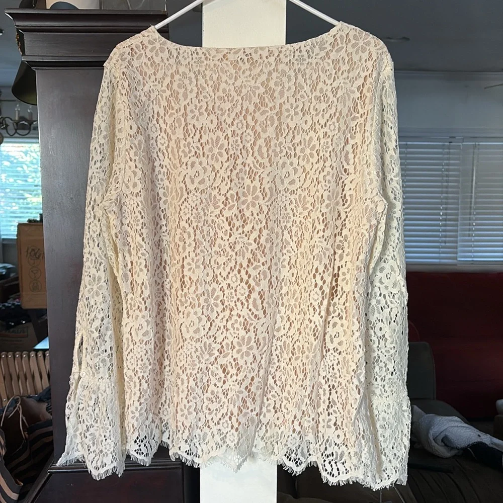 NWOT BLOUSE, off white, size XL - Picture 4 of 4